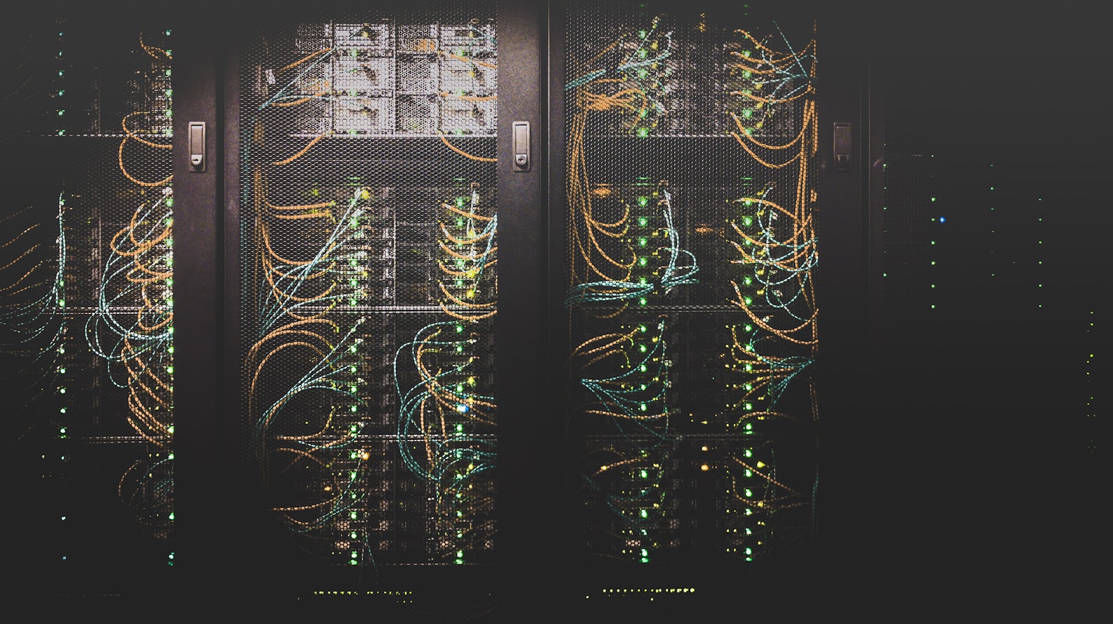Editorial image for Which small businesses can sell into the data-center supply chain?